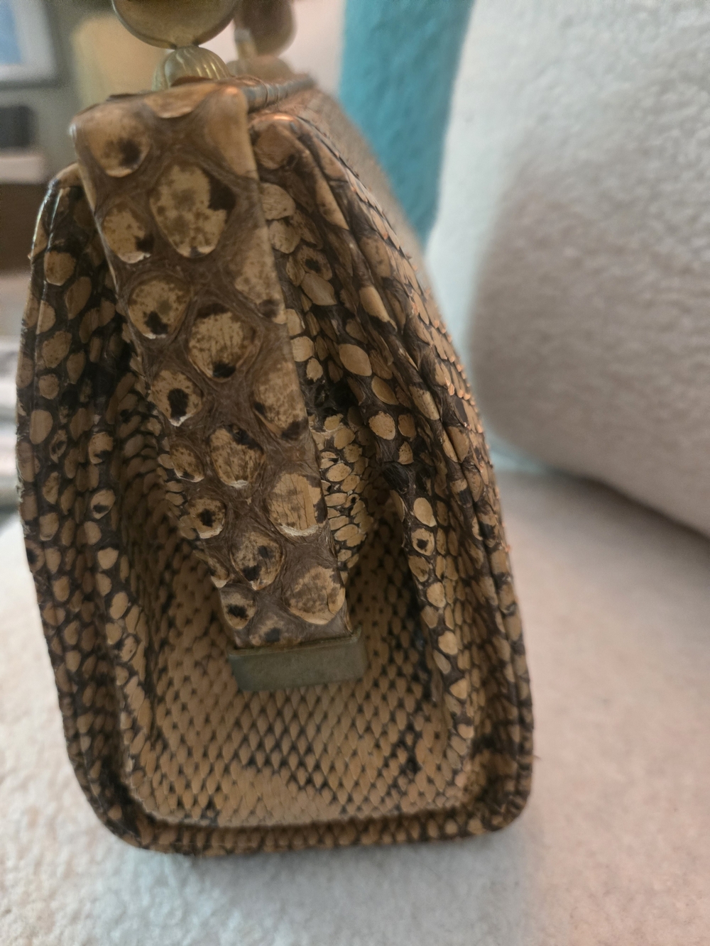 Luxurious Snake/Python Skin Top-Handle Bag in Olive Brown Vintage 1960's. - Picture 5 of 11